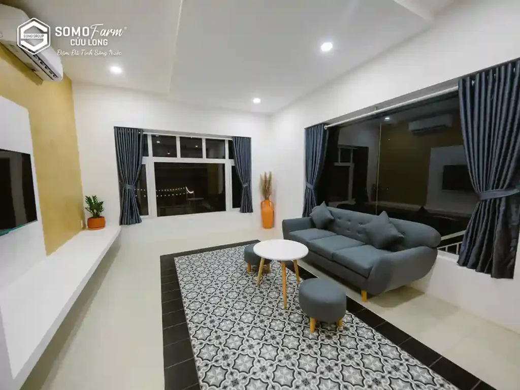 Phòng Vương Quốc Đỏ Somo Farm Cửu Long